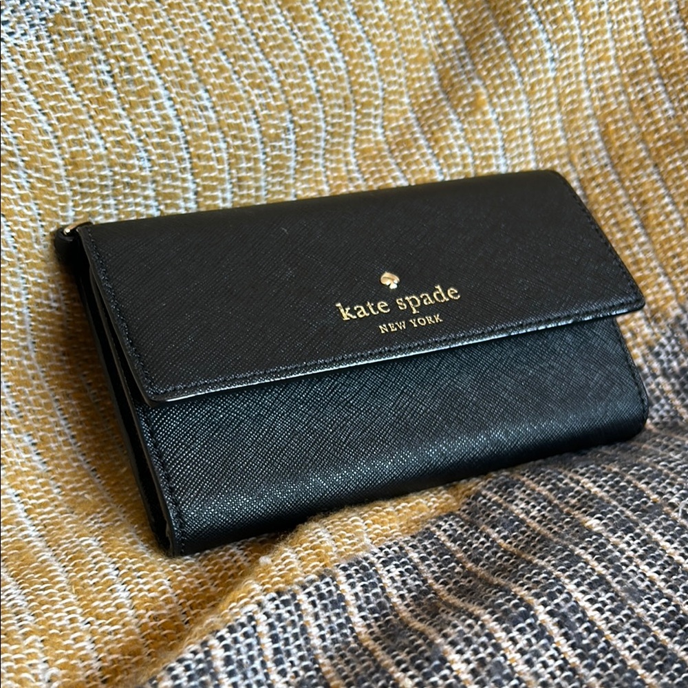 Kate Spade wallet/ wristlet